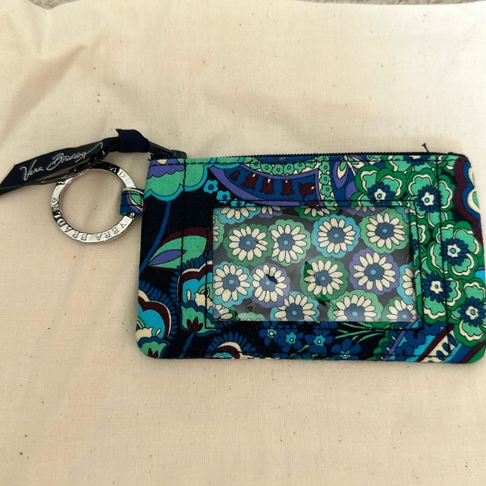 NWOT Vera Bradley card holder with key ring